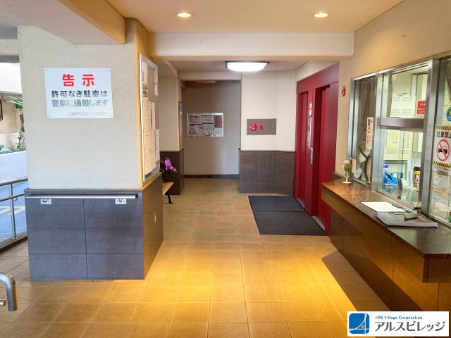 上福岡グロリアハイツのエントランス