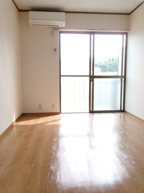 パラシオン田中の洋室
