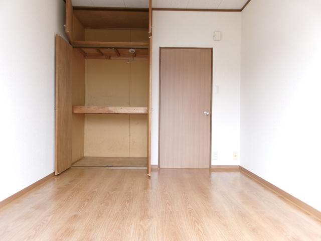 パラシオン田中の洋室