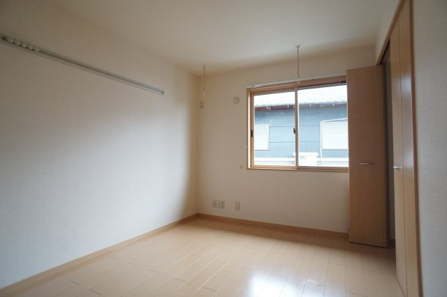 ハイツメビウスＢ棟の居間・リビング