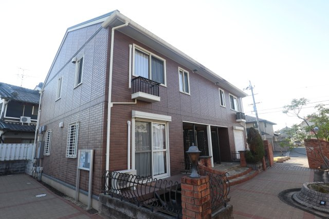 ハイツメビウスＢ棟の外観