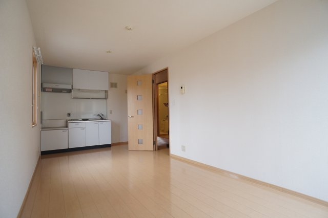 ハイツメビウスＢ棟の居間・リビング