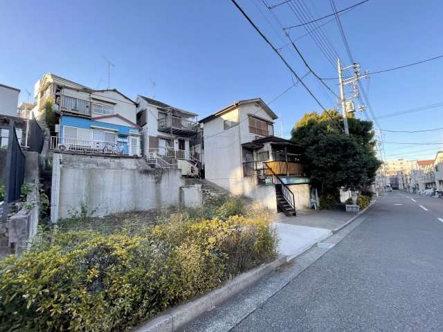 板橋区前野町5丁目　充実生活エリア×建築条件なし　限定1区画の前面道路含む現地写真|2025年12月撮影