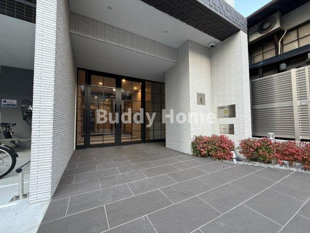 silus昭和町のエントランス