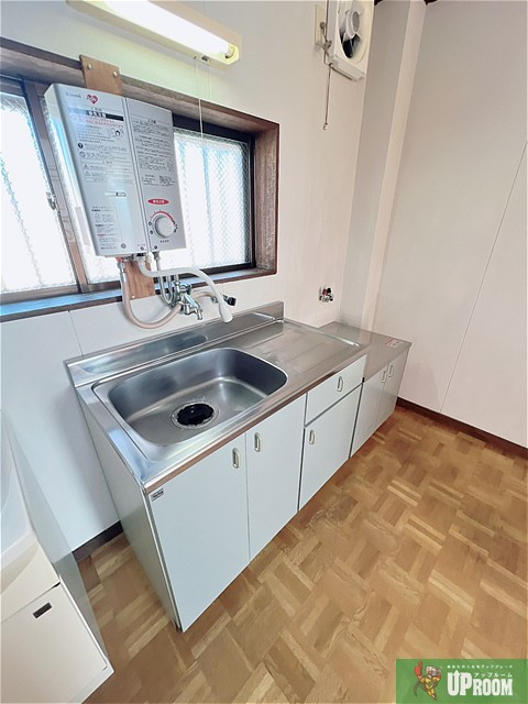 ハイツ川東のキッチン