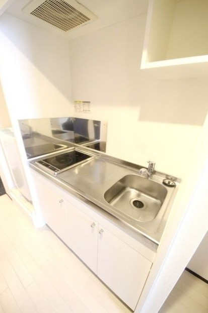 クレイノカサ　リリオⅢのキッチン