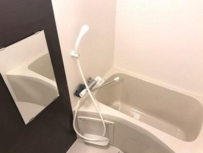 クレイノカサ　リリオⅢの浴室