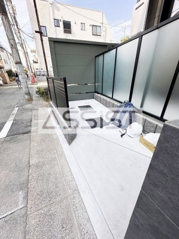 クレシアの駐車場