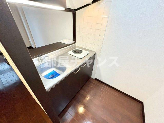 ライジングコート名古屋駅南のキッチン