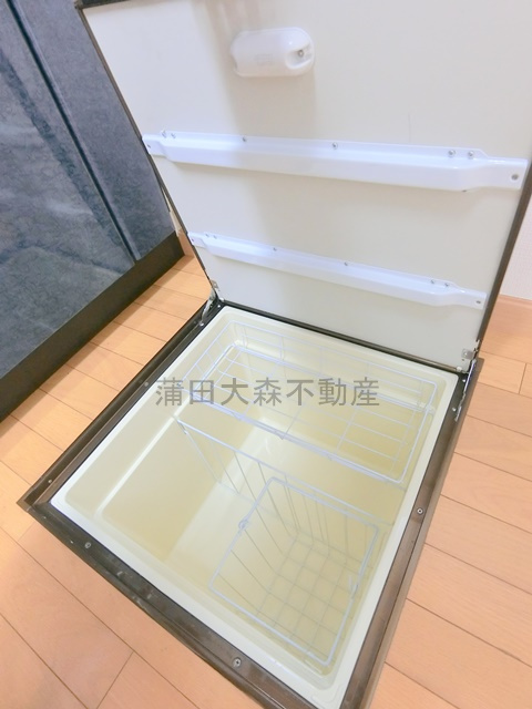 南雪谷ガーデンの収納|キッチン　床下収納