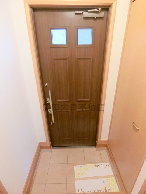 南雪谷ガーデンの玄関