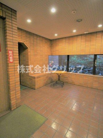 ライオンズプラザ横浜大通り公園のロビー