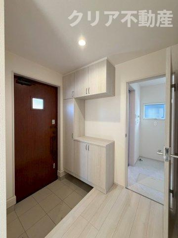 【玄関】 | 前橋市鶴光路町　1号棟