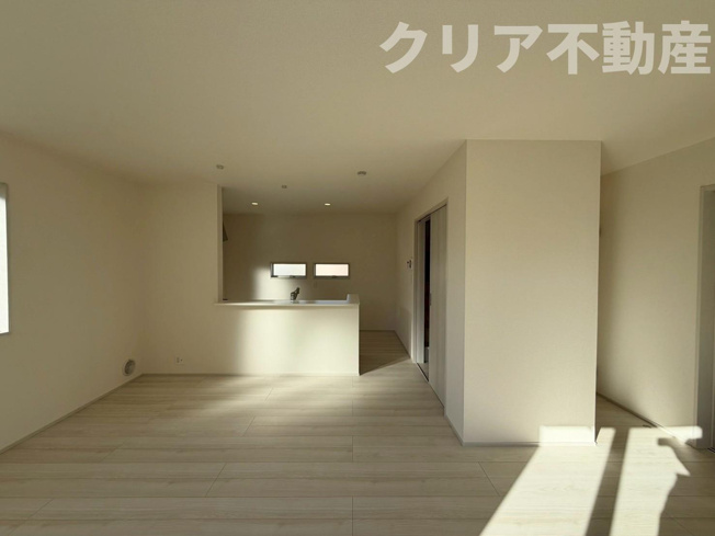 【居間・リビング】 | 前橋市鶴光路町　1号棟