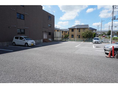 【駐車場】 | ボヌール・メゾン | 駐車場