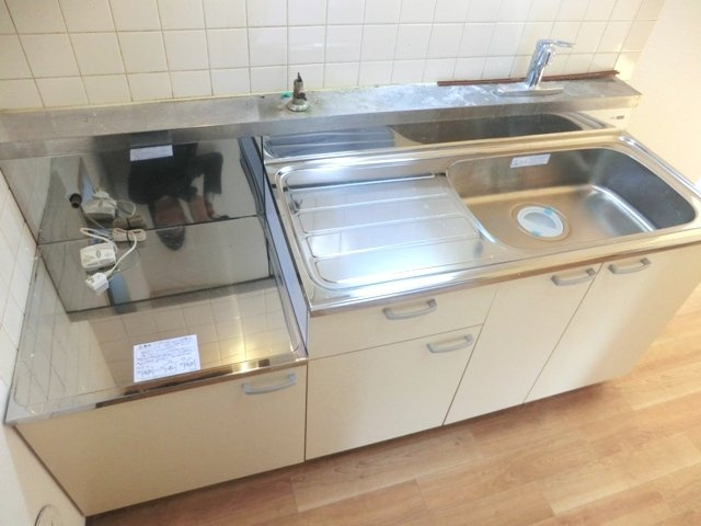 ゴールドマンション小熊ＰＡＲＴ１のキッチン|★２口ガスコンロ設置可・プロパンガス仕様★