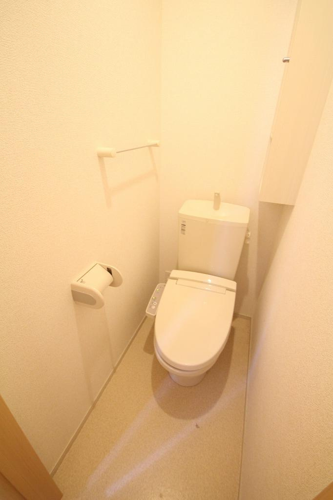 ルーチェのトイレ|※お部屋により仕様が異なる場合がございます※