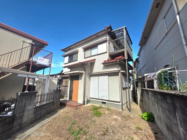 栄谷戸建の外観