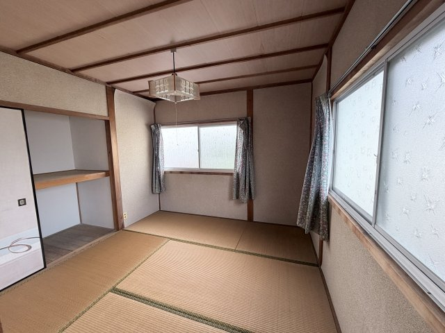 丹波市市島町上牧の中古一戸建の和室|2階