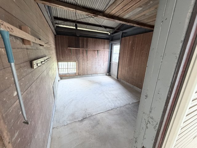丹波市市島町上牧の中古一戸建のその他|倉庫内