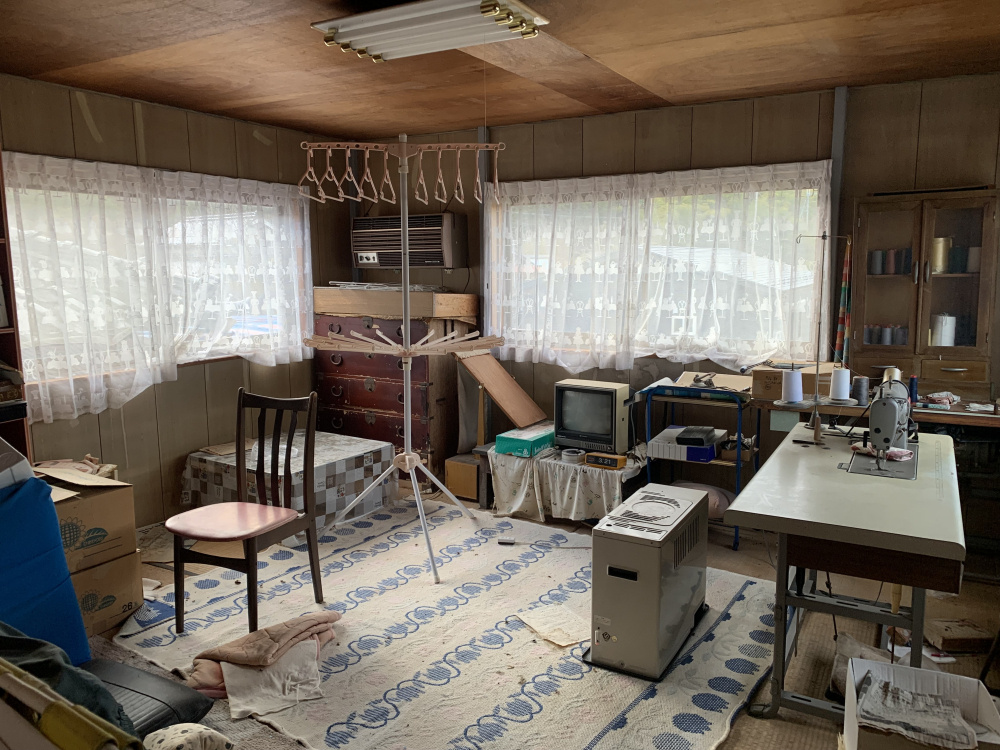 丹波市市島町上牧の中古一戸建の和室|倉庫2階和室8帖