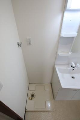 【設備】 | GMヒルズ深井 | 室内洗濯機置場