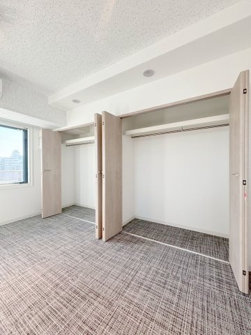 「防音マンション」プライムブリス森下スタジオの収納|たっぷりとした収納スペースです