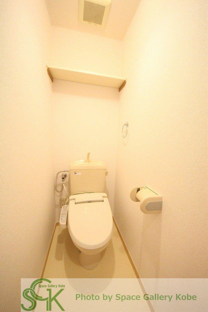 ポレール伊川　Ⅱのトイレ|※お部屋により仕様が異なる場合があります。