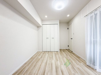 【寝室】 | シャトレー上野 | 洋室　6帖