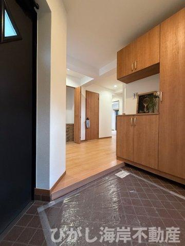 茅ヶ崎市浜之郷　中古戸建　の玄関|新規リフォーム完了！　玄関