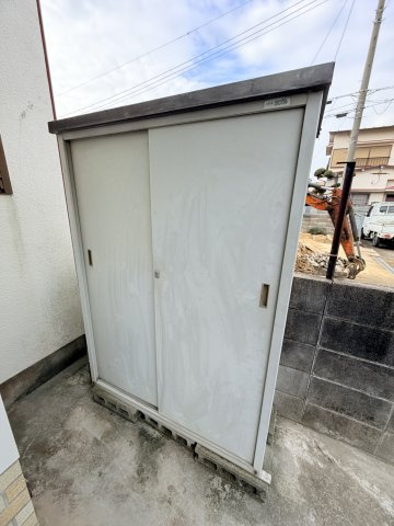 歌敷山４丁目貸家のその他