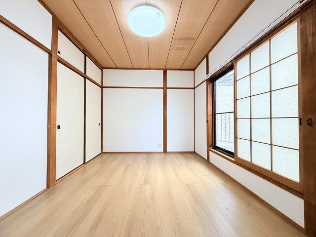 歌敷山４丁目貸家のその他