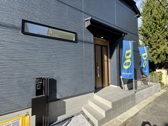 松戸市西馬橋１丁目新築戸建【馬橋小学校：3分】のエントランス|エントランス・玄関ポーチ