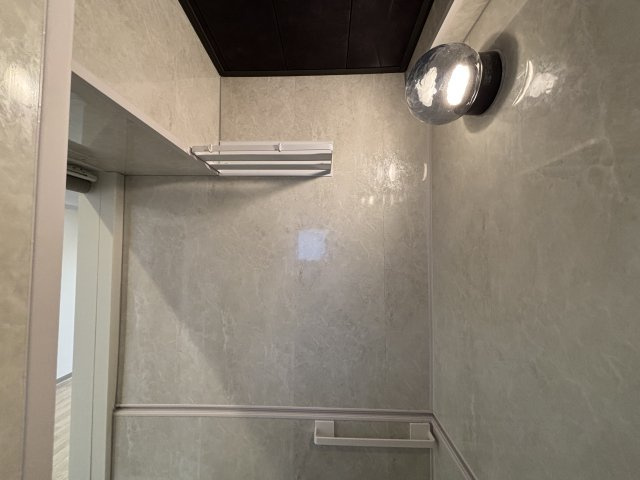 三山マンションのシャワールーム