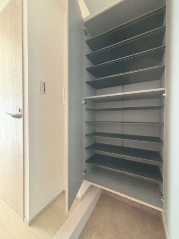 「防音マンション」Konomi　Morisitaのその他|シューズボックスです