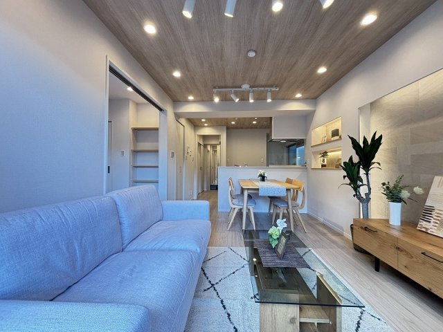 ベルディ早稲田東の居間・リビング