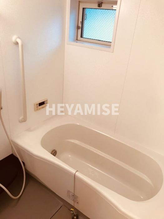 ニューハイツタリカドＡ棟の浴室