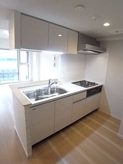 神戸海岸通　萬利Residenceのキッチン