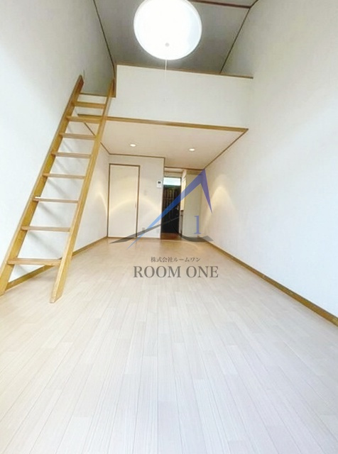 クリーンピュアの居間・リビング|洋室のお部屋です。