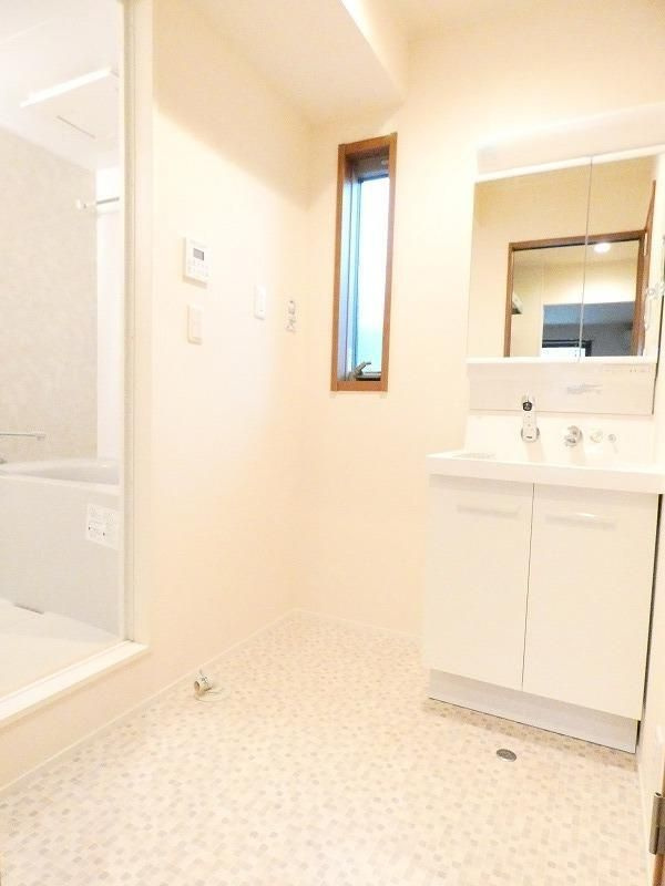 葛飾区西新小岩３丁目のアパートの独立洗面台