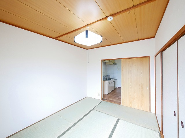 南京終マンションAの和室|ゆったりとくつろげる和室です