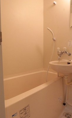 【浴室】 | サンテミリオン旗の台