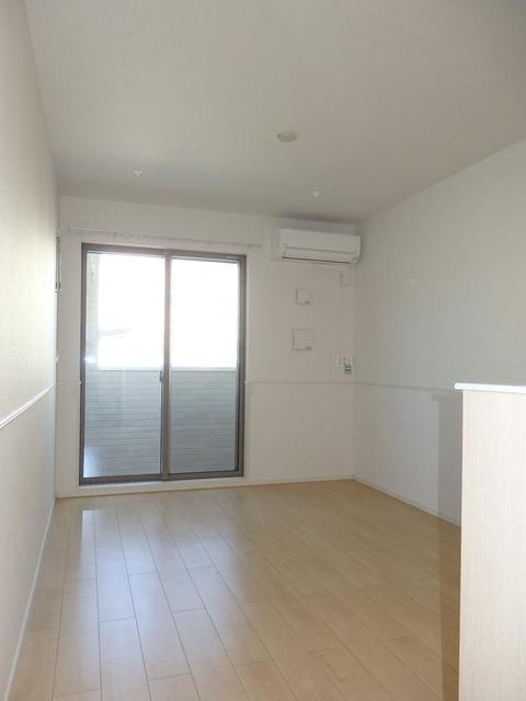 グランド　ソレーユの居間・リビング|※同じ間取りの別部屋のお写真です※