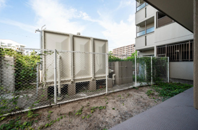 【庭】 | ロマネスク大濠アネックス