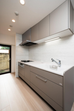 【キッチン】 | ロマネスク大濠アネックス