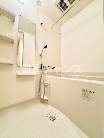 プレサンス丸の内雅風の浴室