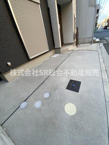 長堂1丁目中古戸建の駐車場|お車をお持ちの方には嬉しい駐車スペースもございます！