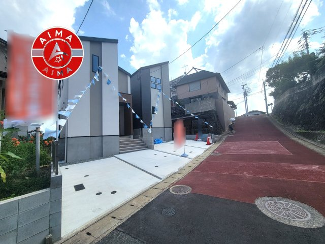 福岡市南区寺塚2丁目第1-2棟（2号棟）の前面道路含む現地写真|見学の時間などお気軽にお問い合わせ下さい。