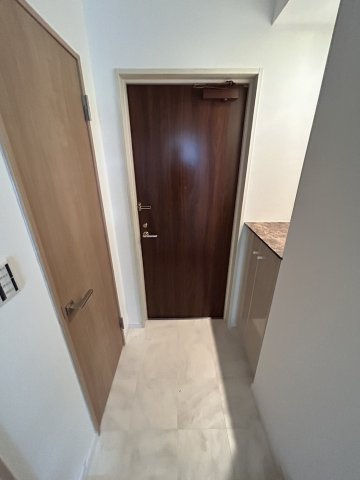 西早稲田シティタワーの玄関