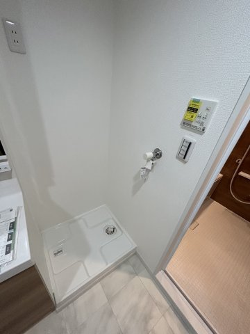 西早稲田シティタワーのランドリースペース|洗濯機置き場